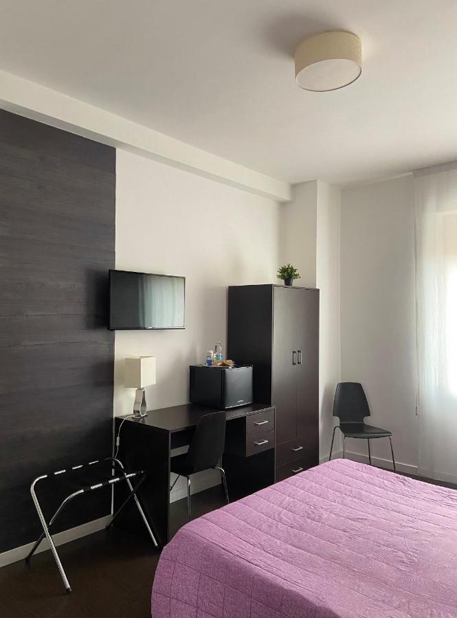 Domus Corso Umberto 18 B&B Pescara Exterior photo