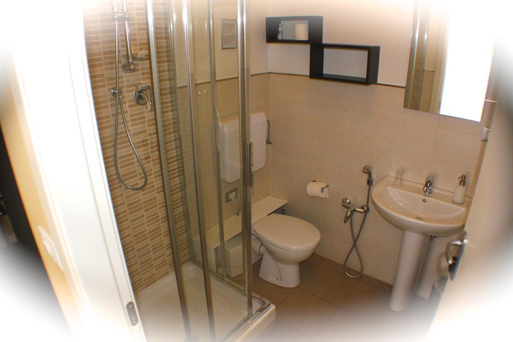 Domus Corso Umberto 18 B&B Pescara Room photo